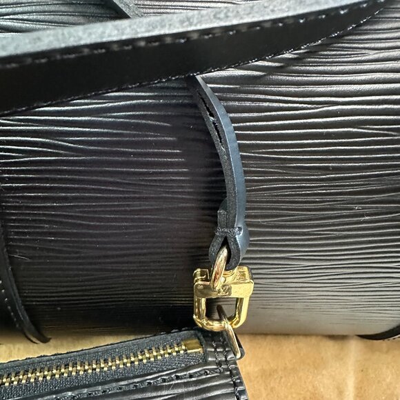 Authentic Louis Vuitton Leather Epi Soufflot Satchel Bag w/ Accessories Pochette - Picture 16 of 16